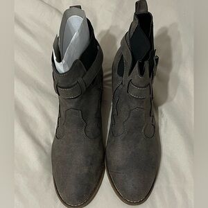 Olivia Miller ankle boots